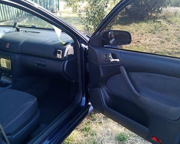 Синий Шкода Октавия, объемом двигателя 1.6 л и пробегом 220 тыс. км за 5800 $, фото 12 на Automoto.ua