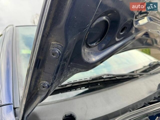 Синий Шкода Октавия, объемом двигателя 1.6 л и пробегом 248 тыс. км за 5000 $, фото 40 на Automoto.ua