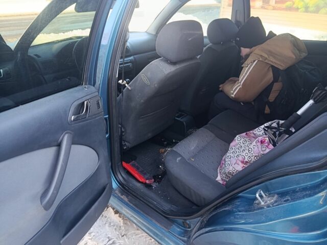 Синій Шкода Октавія, об'ємом двигуна 1.9 л та пробігом 296 тис. км за 2550 $, фото 5 на Automoto.ua