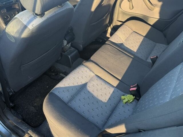 Синій Шкода Октавія, об'ємом двигуна 1.9 л та пробігом 270 тис. км за 2300 $, фото 4 на Automoto.ua