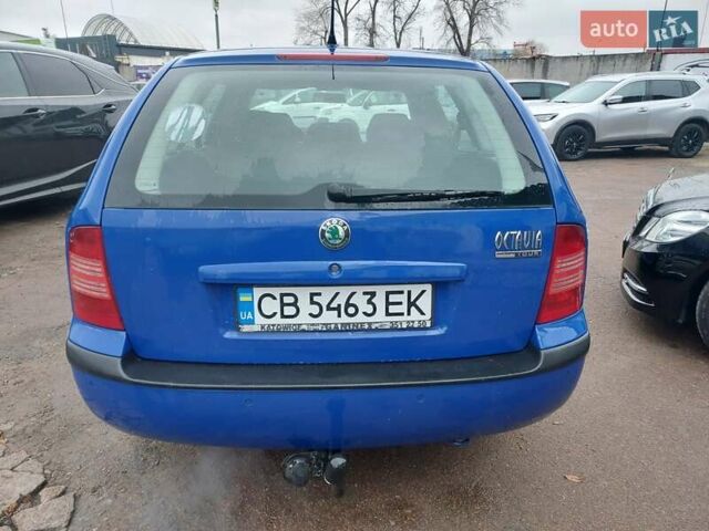 Синій Шкода Октавія, об'ємом двигуна 1.6 л та пробігом 307 тис. км за 3999 $, фото 3 на Automoto.ua
