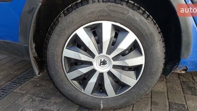 Шкода Октавія 2005 у Кременчуге на Automoto.ua Синій Шкода Октавія, об'ємом двигуна 1.6 л та пробігом 240 тис. км за 4500 $, фото 40 на Automoto.ua