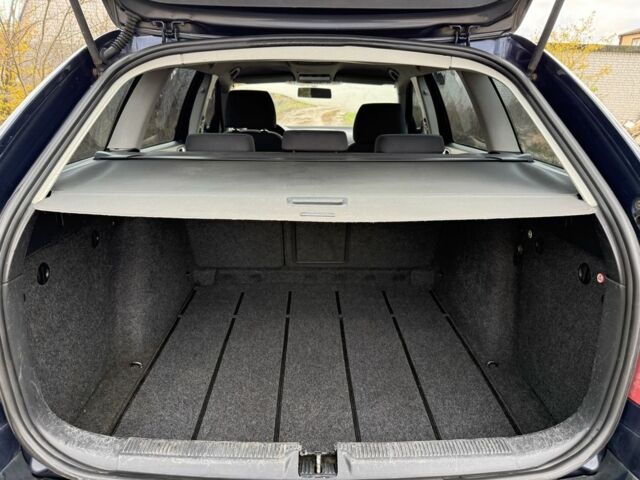 Шкода Октавия 2005 в Змиеве на Automoto.ua Синий Шкода Октавия, объемом двигателя 1.9 л и пробегом 300 тыс. км за 2750 $, фото 8 на Automoto.ua