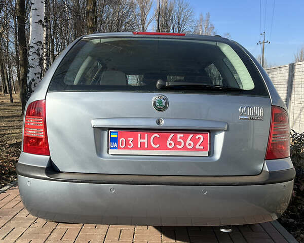 Синий Шкода Октавия, объемом двигателя 1.6 л и пробегом 203 тыс. км за 5450 $, фото 12 на Automoto.ua