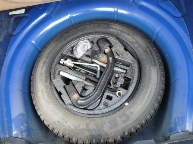 Синій Шкода Октавія, об'ємом двигуна 1.9 л та пробігом 300 тис. км за 4500 $, фото 4 на Automoto.ua