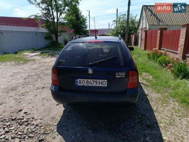 Синий Шкода Октавия, объемом двигателя 1.6 л и пробегом 245 тыс. км за 3700 $, фото 4 на Automoto.ua