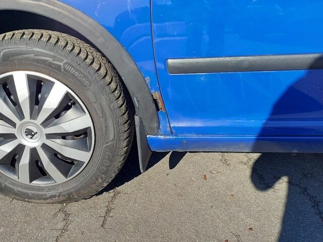 Шкода Октавия 2005 в Кременчуге на Automoto.ua Синий Шкода Октавия, объемом двигателя 1.6 л и пробегом 240 тыс. км за 4500 $, фото 6 на Automoto.ua