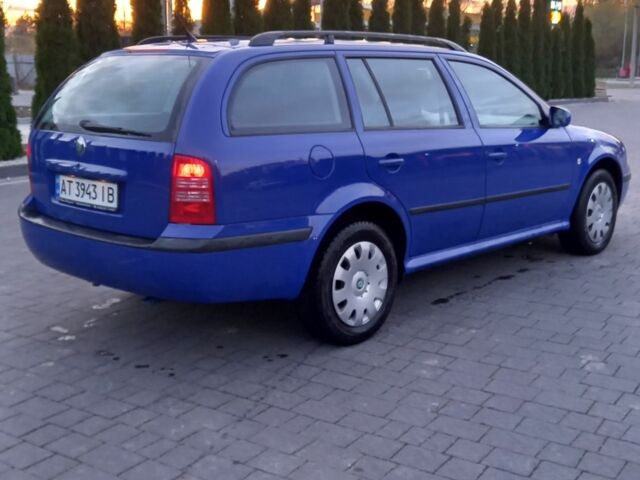 Синий Шкода Октавия, объемом двигателя 1.6 л и пробегом 286 тыс. км за 4300 $, фото 4 на Automoto.ua