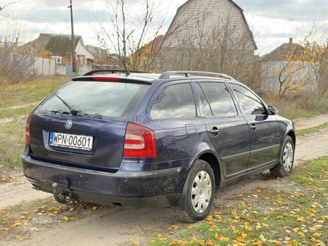 Шкода Октавия 2005 в Змиеве на Automoto.ua Синий Шкода Октавия, объемом двигателя 1.9 л и пробегом 300 тыс. км за 2750 $, фото 1 на Automoto.ua