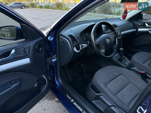 Шкода Октавия 2005 в Киеве на Automoto.ua Синий Шкода Октавия, объемом двигателя 1.6 л и пробегом 146 тыс. км за 5499 $, фото 8 на Automoto.ua