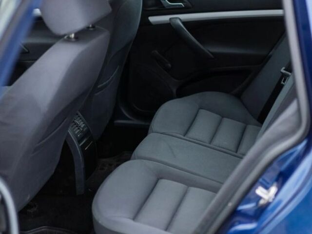 Синий Шкода Октавия, объемом двигателя 0 л и пробегом 265 тыс. км за 2000 $, фото 10 на Automoto.ua