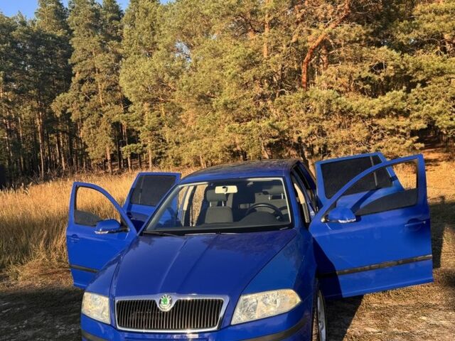 Синій Шкода Октавія, об'ємом двигуна 2 л та пробігом 281 тис. км за 4499 $, фото 5 на Automoto.ua