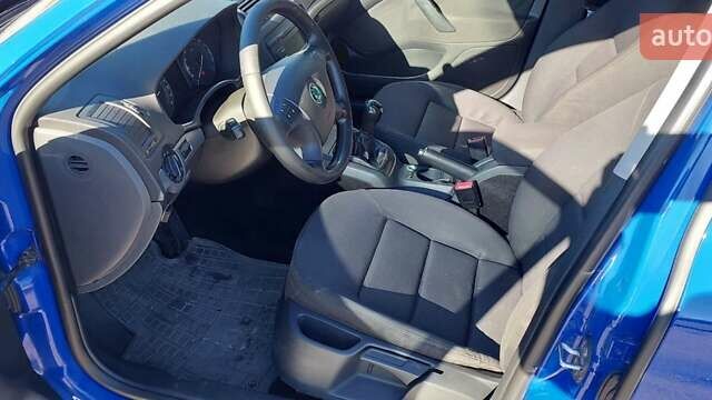 Шкода Октавія 2005 у Кременчуге на Automoto.ua Синій Шкода Октавія, об'ємом двигуна 1.6 л та пробігом 240 тис. км за 4500 $, фото 12 на Automoto.ua