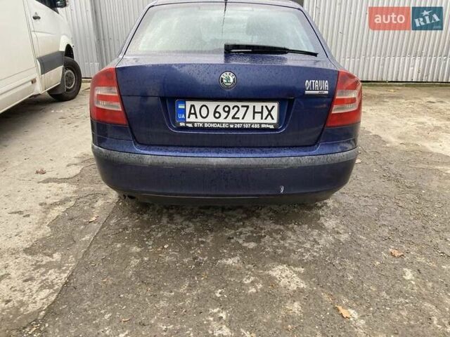 Синий Шкода Октавия, объемом двигателя 1.6 л и пробегом 330 тыс. км за 4300 $, фото 3 на Automoto.ua