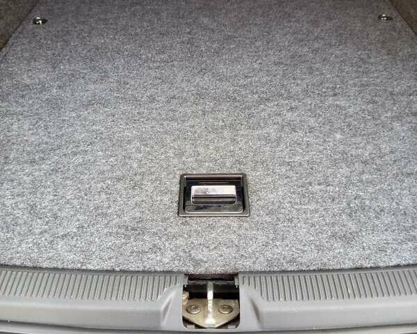 Синий Шкода Октавия, объемом двигателя 1.6 л и пробегом 256 тыс. км за 5600 $, фото 48 на Automoto.ua