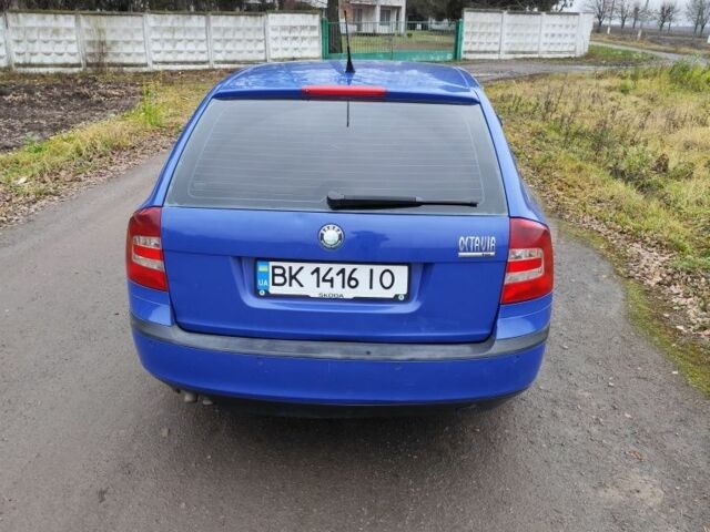 Синій Шкода Октавія, об'ємом двигуна 1.9 л та пробігом 300 тис. км за 4500 $, фото 1 на Automoto.ua