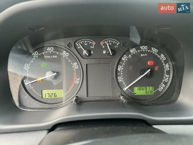 Синий Шкода Октавия, объемом двигателя 1.6 л и пробегом 186 тыс. км за 5600 $, фото 16 на Automoto.ua