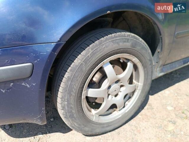 Синий Шкода Октавия, объемом двигателя 1.6 л и пробегом 245 тыс. км за 3700 $, фото 12 на Automoto.ua