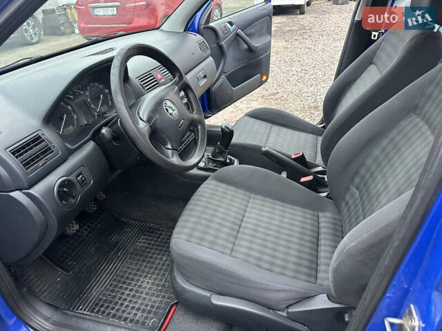 Синий Шкода Октавия, объемом двигателя 1.6 л и пробегом 220 тыс. км за 5800 $, фото 13 на Automoto.ua