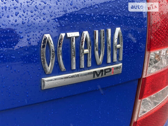 Синий Шкода Октавия, объемом двигателя 1.6 л и пробегом 230 тыс. км за 6500 $, фото 9 на Automoto.ua