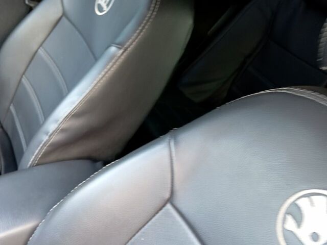 Синий Шкода Октавия, объемом двигателя 2 л и пробегом 231 тыс. км за 5499 $, фото 11 на Automoto.ua