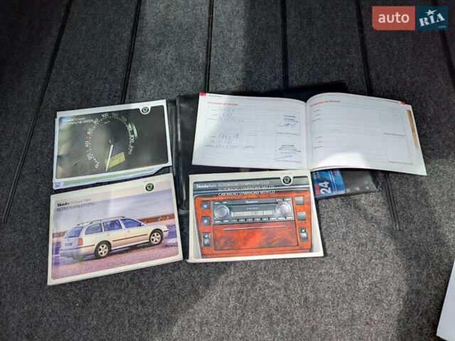 Синий Шкода Октавия, объемом двигателя 1.6 л и пробегом 226 тыс. км за 6400 $, фото 15 на Automoto.ua