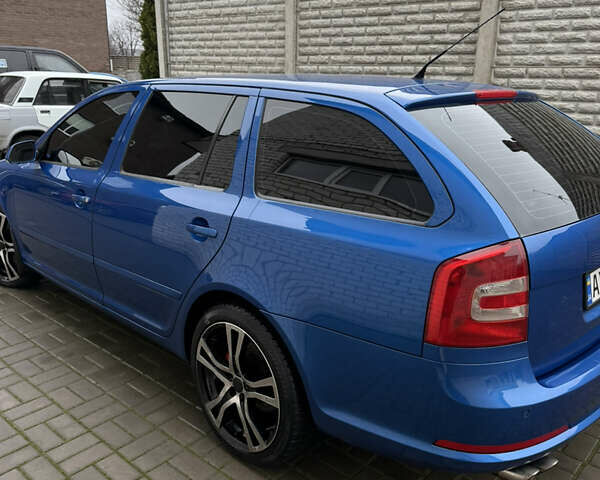 Синий Шкода Октавия, объемом двигателя 2 л и пробегом 320 тыс. км за 9000 $, фото 5 на Automoto.ua