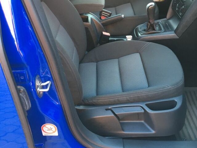 Синий Шкода Октавия, объемом двигателя 1.9 л и пробегом 267 тыс. км за 7400 $, фото 4 на Automoto.ua