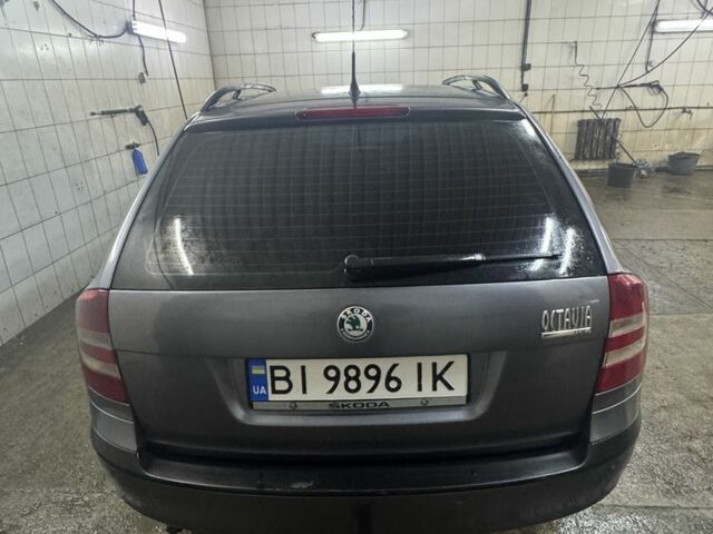 Синій Шкода Октавія, об'ємом двигуна 1.9 л та пробігом 310 тис. км за 5000 $, фото 3 на Automoto.ua