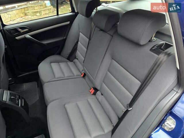 Синій Шкода Октавія, об'ємом двигуна 1.6 л та пробігом 194 тис. км за 6500 $, фото 130 на Automoto.ua