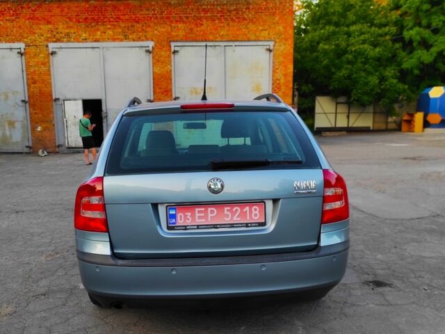 Синій Шкода Октавія, об'ємом двигуна 0 л та пробігом 199 тис. км за 6300 $, фото 3 на Automoto.ua