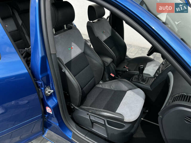 Синий Шкода Октавия, объемом двигателя 2 л и пробегом 245 тыс. км за 6550 $, фото 22 на Automoto.ua