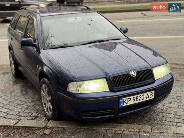 Синий Шкода Октавия, объемом двигателя 1.9 л и пробегом 250 тыс. км за 3999 $, фото 2 на Automoto.ua