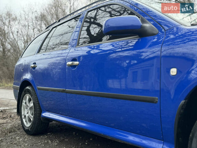 Синий Шкода Октавия, объемом двигателя 1.6 л и пробегом 258 тыс. км за 5350 $, фото 18 на Automoto.ua