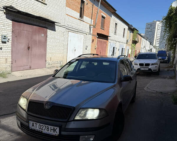 Синій Шкода Октавія, об'ємом двигуна 1.9 л та пробігом 250 тис. км за 4850 $, фото 11 на Automoto.ua