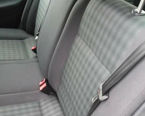 Синій Шкода Октавія, об'ємом двигуна 1.6 л та пробігом 204 тис. км за 5100 $, фото 39 на Automoto.ua