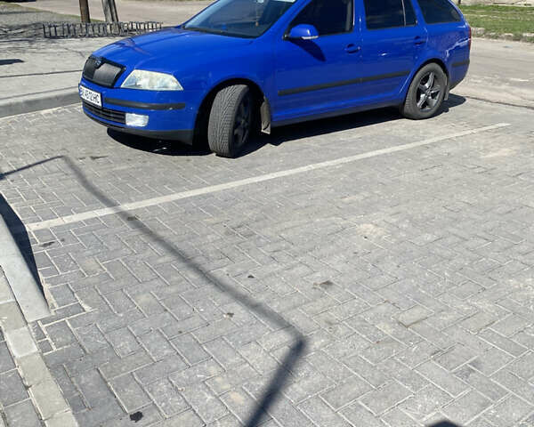 Синий Шкода Октавия, объемом двигателя 1.6 л и пробегом 260 тыс. км за 6300 $, фото 8 на Automoto.ua