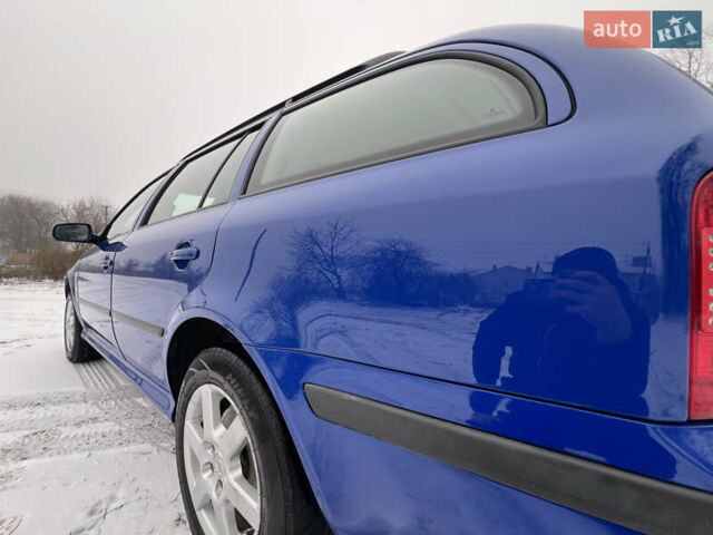 Синий Шкода Октавия, объемом двигателя 1.6 л и пробегом 260 тыс. км за 5000 $, фото 31 на Automoto.ua