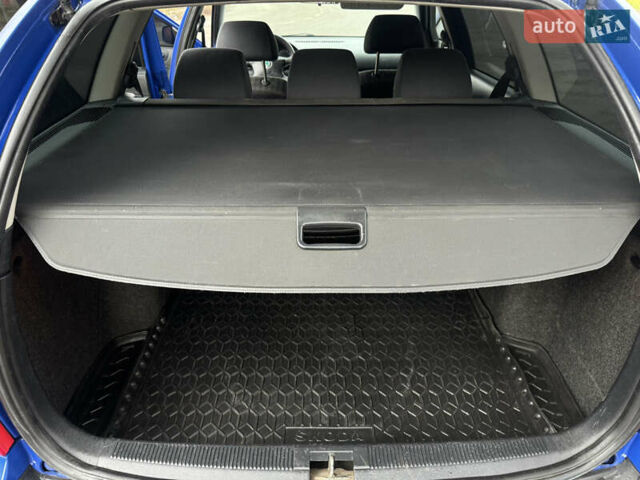 Синий Шкода Октавия, объемом двигателя 1.6 л и пробегом 258 тыс. км за 5350 $, фото 37 на Automoto.ua