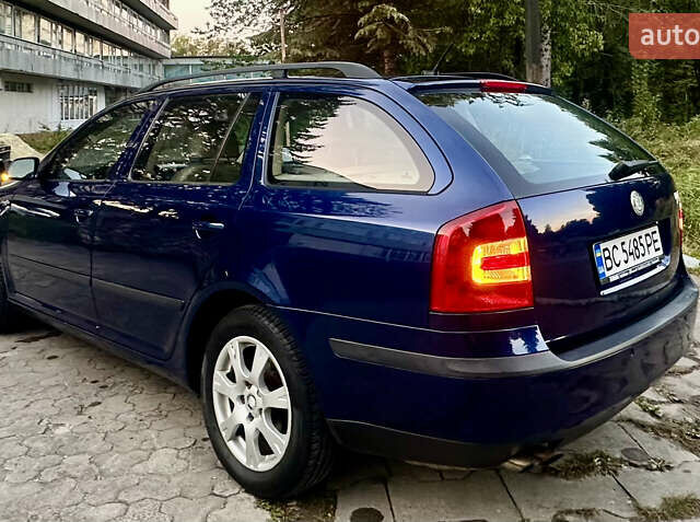 Синий Шкода Октавия, объемом двигателя 2 л и пробегом 232 тыс. км за 6899 $, фото 7 на Automoto.ua