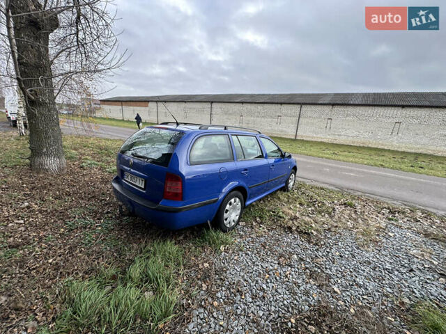 Синий Шкода Октавия, объемом двигателя 1.9 л и пробегом 349 тыс. км за 5000 $, фото 4 на Automoto.ua