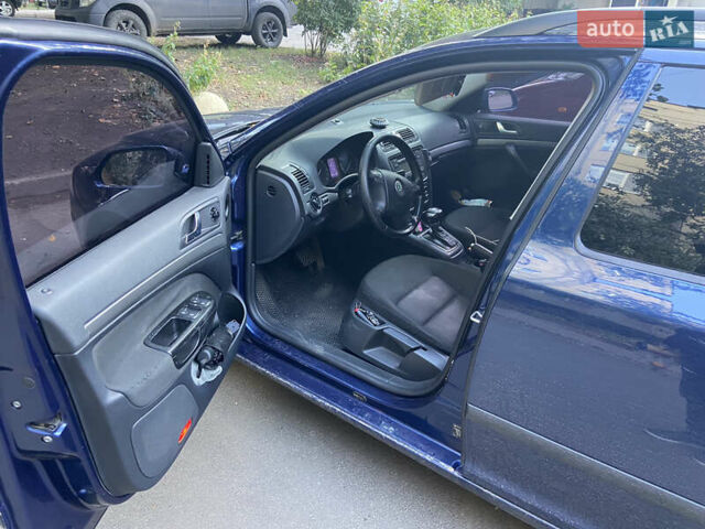 Синий Шкода Октавия, объемом двигателя 1.97 л и пробегом 292 тыс. км за 6000 $, фото 2 на Automoto.ua