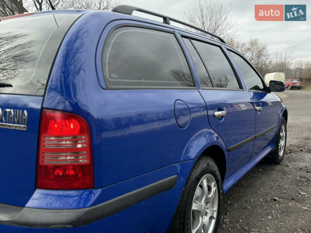 Синий Шкода Октавия, объемом двигателя 1.6 л и пробегом 258 тыс. км за 5350 $, фото 13 на Automoto.ua