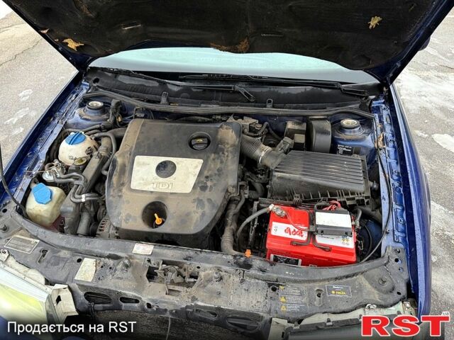 Синий Шкода Октавия, объемом двигателя 1.9 л и пробегом 250 тыс. км за 4400 $, фото 8 на Automoto.ua