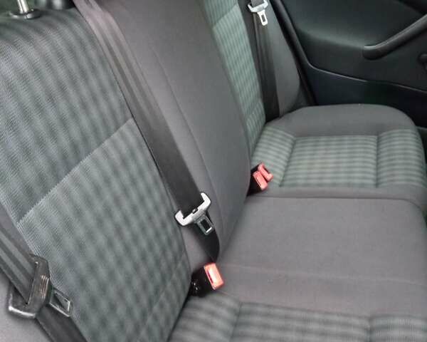 Синій Шкода Октавія, об'ємом двигуна 1.6 л та пробігом 204 тис. км за 5100 $, фото 44 на Automoto.ua