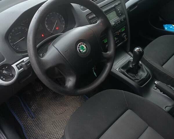 Синий Шкода Октавия, объемом двигателя 1.6 л и пробегом 208 тыс. км за 6500 $, фото 14 на Automoto.ua