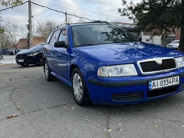 Синий Шкода Октавия, объемом двигателя 1.6 л и пробегом 371 тыс. км за 4200 $, фото 7 на Automoto.ua