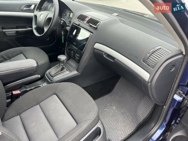 Синій Шкода Октавія, об'ємом двигуна 1.6 л та пробігом 224 тис. км за 6999 $, фото 14 на Automoto.ua