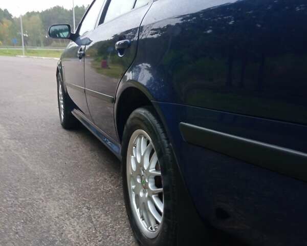Синій Шкода Октавія, об'ємом двигуна 1.6 л та пробігом 204 тис. км за 5100 $, фото 11 на Automoto.ua