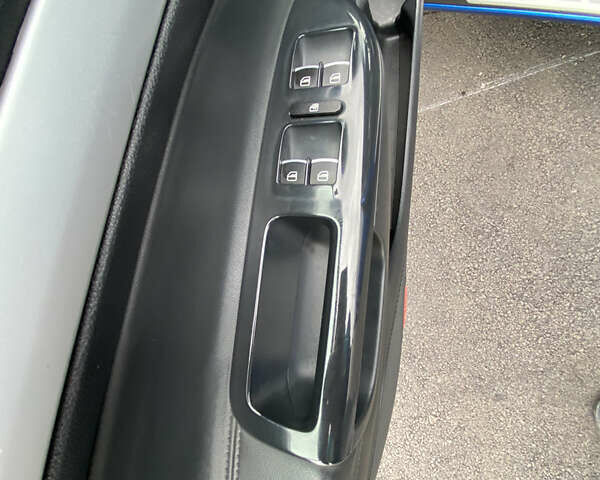 Шкода Октавия 2006 в Киеве на Automoto.ua Синий Шкода Октавия, объемом двигателя 2 л и пробегом 210 тыс. км за 8200 $, фото 30 на Automoto.ua